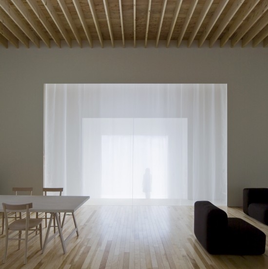japonų minimalistinis interjeras