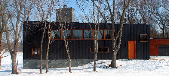 namas žiemą altus architecture